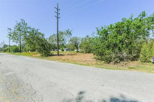 Needville, TX 77461,0 W Richmond ST