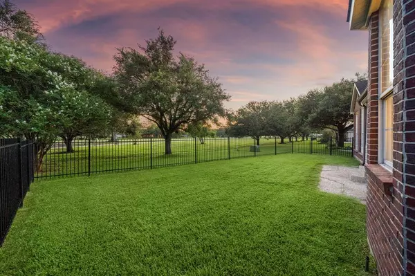 Pearland, TX 77584,2707 S Peach Hollow CIR