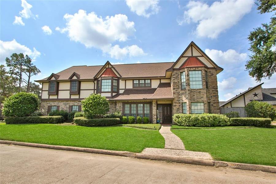 7315 Muirfield Valley DR, Houston, TX 77095