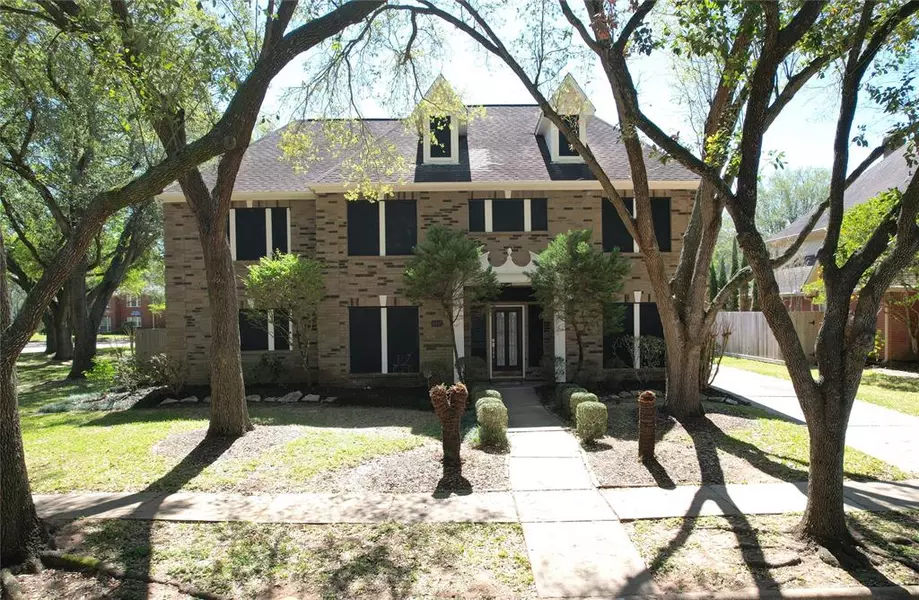 4042 Brenner CT, Sugar Land, TX 77478