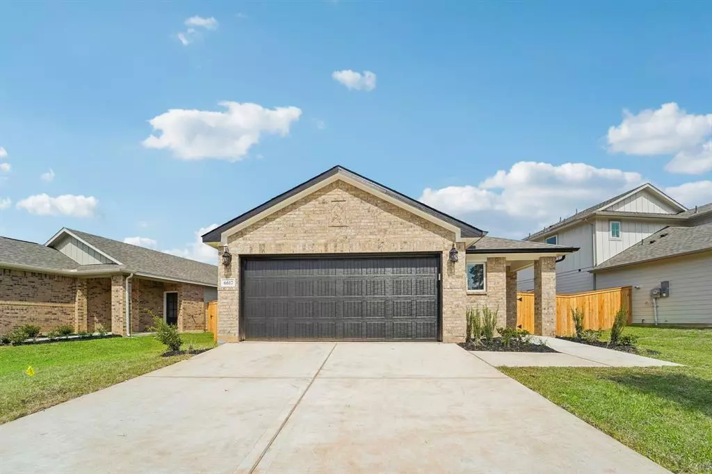 New Caney, TX 77357,18700 Presswood Way DR