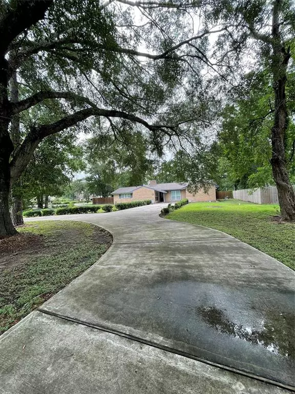 Houston, TX 77065,11650 Possum Hollow LN