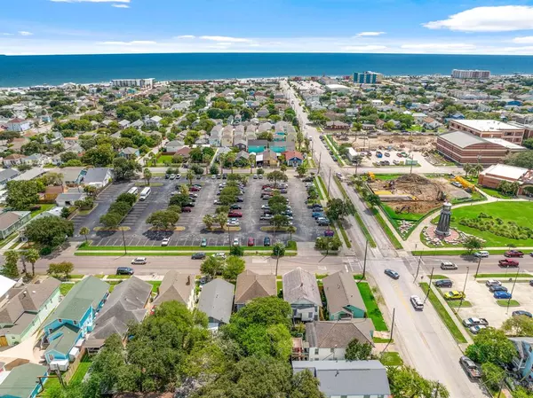 Galveston, TX 77550,3824 Avenue Q