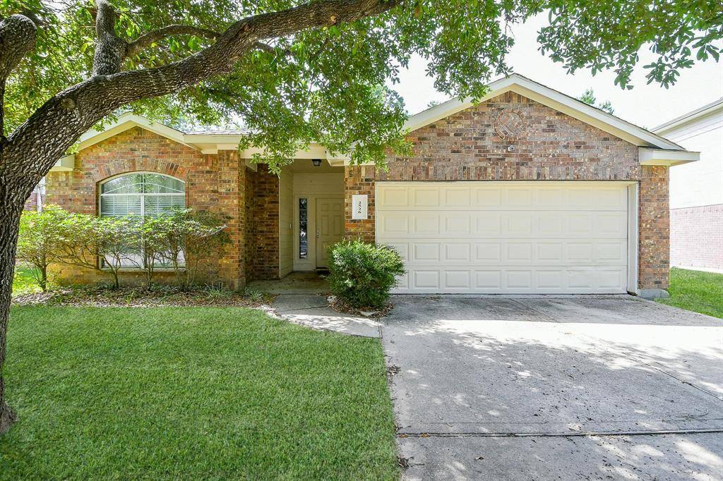 2526 Hidden Park LN, Conroe, TX 77385