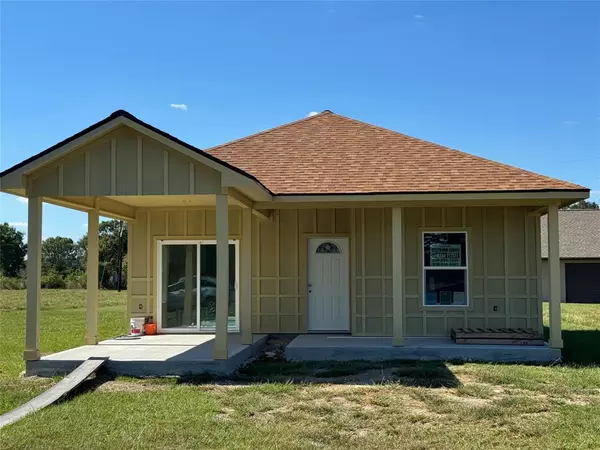 10 Westlake West, Trinity, TX 75862