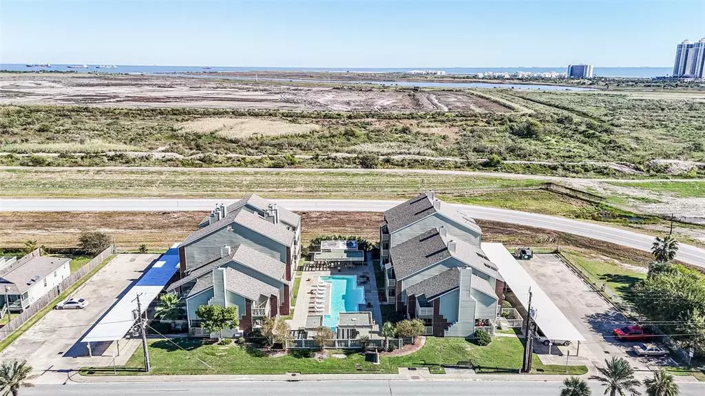 500 Ferry Road RD #432D, Galveston, TX 77550