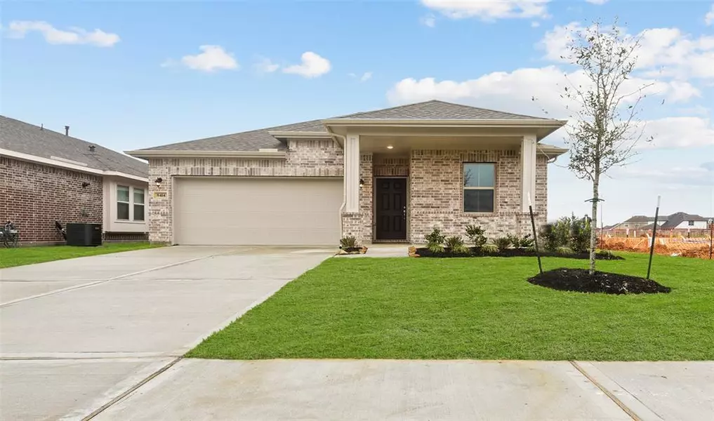 8414 Baywatch CIR, Baytown, TX 77523