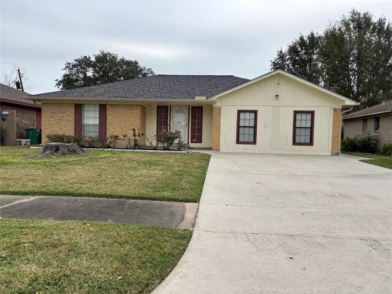 5410 Lillian ST, Baytown, TX 77521