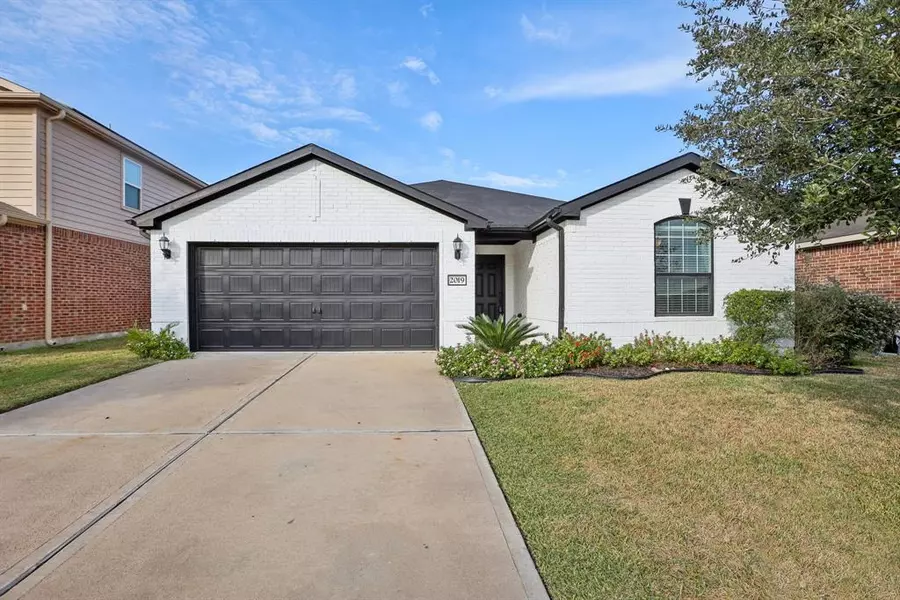 2019 Beach Bluff RD, Rosenberg, TX 77469