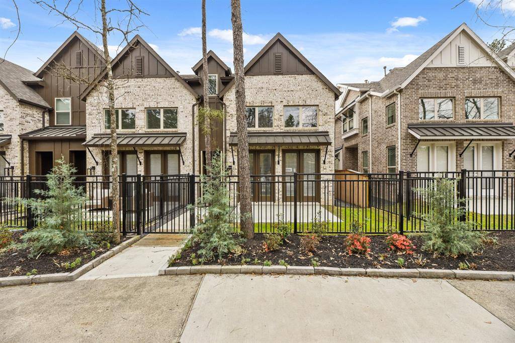 2666 Woodforest Pkwy N, Montgomery, TX 77316