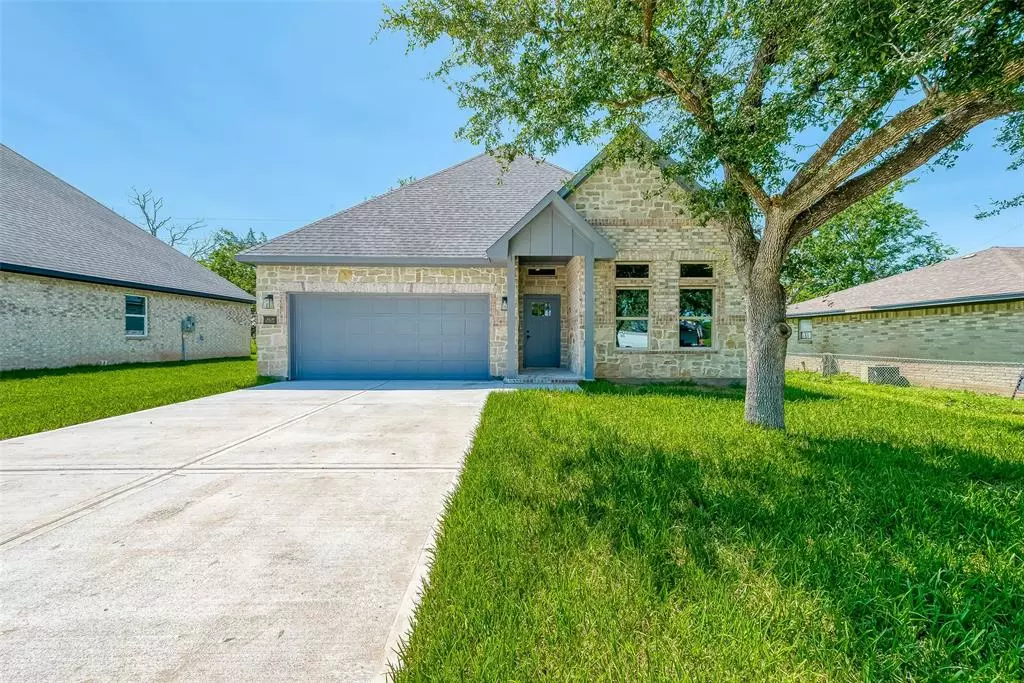 Needville, TX 77461,3639 Needville AVE