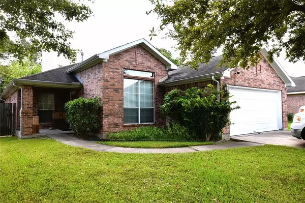 4838 Chase Court DR, Bacliff, TX 77518