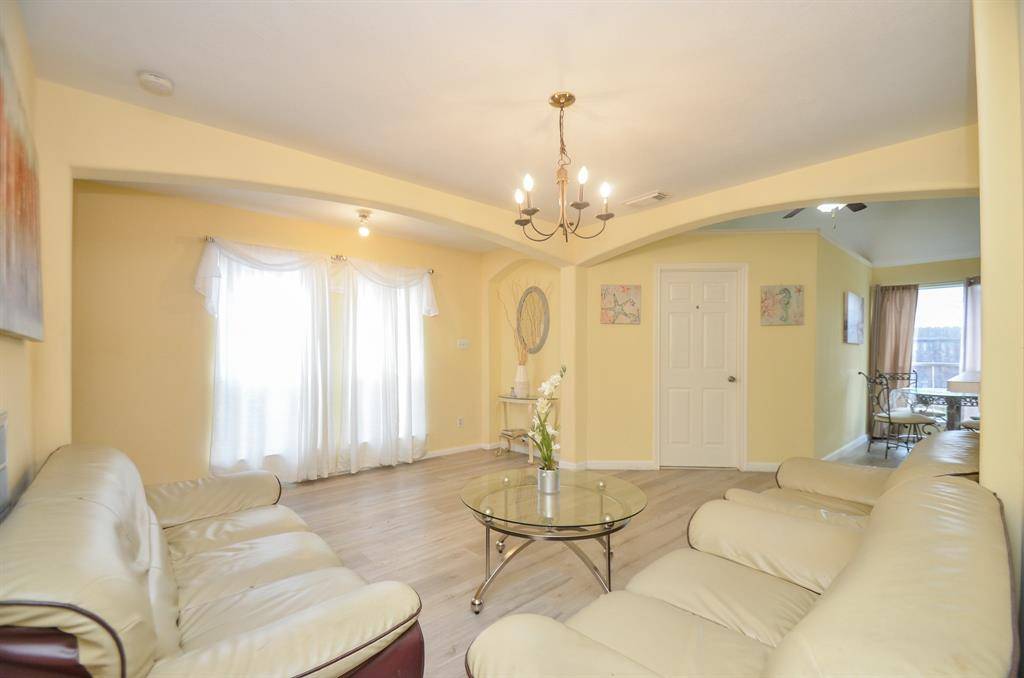 Houston, TX 77083,7102 Biton DR