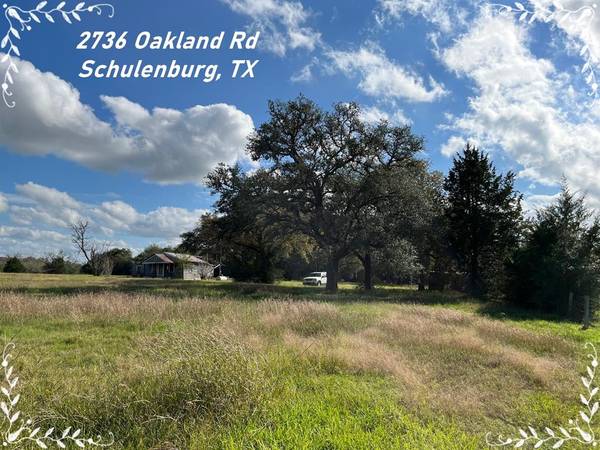 2736 Oakland RD, Schulenburg, TX 78956