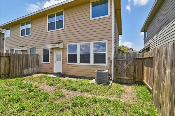 Houston, TX 77044,13076 Peppergate LN