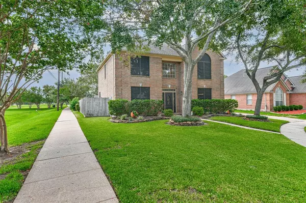 Houston, TX 77059,13722 Country Green CT