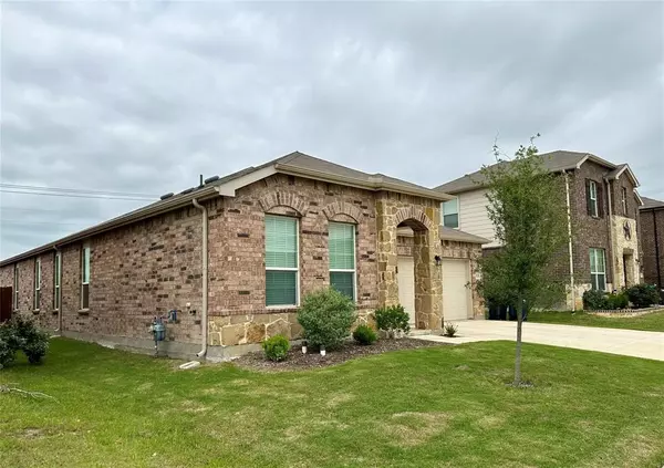 Fort Worth, TX 76131,9129 Redshire LN