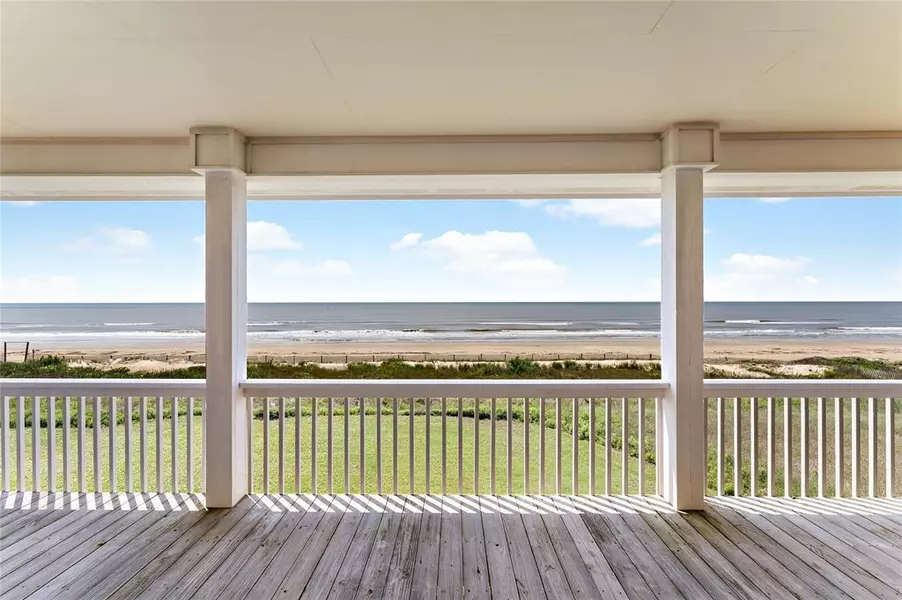 3584 Tarpon WAY, Crystal Beach, TX 77650