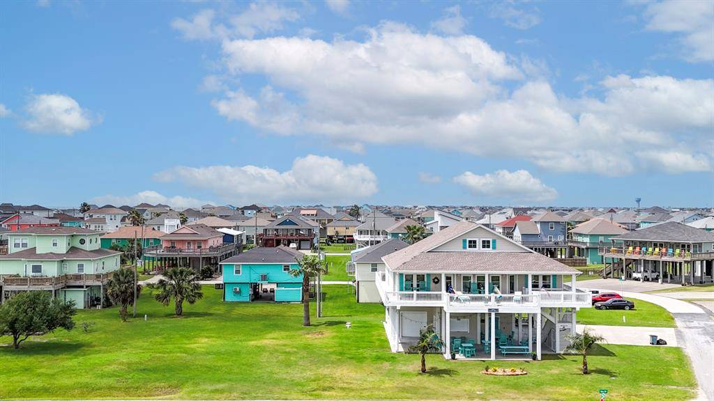 Crystal Beach, TX 77650,985 Sue DR