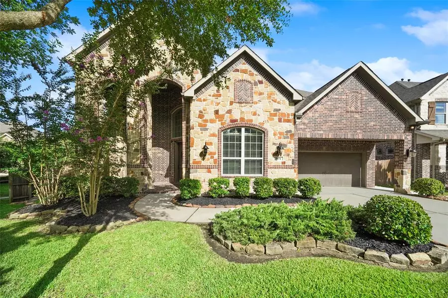 1904 Graystone Hills DR, Conroe, TX 77304