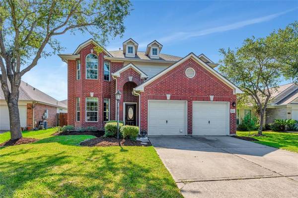 3207 Windy Cape LN, League City, TX 77573