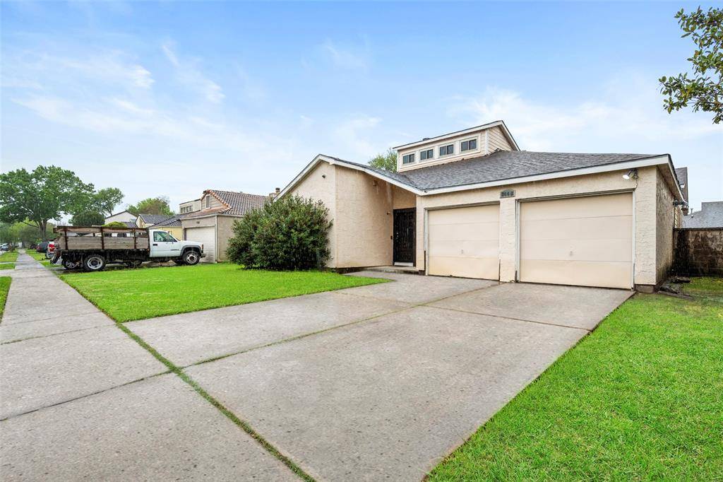 7442 San Benito DR, Houston, TX 77083