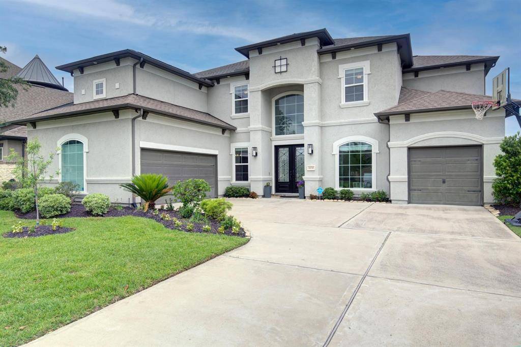 11030 Lost Stone Dr, Tomball, TX 77375