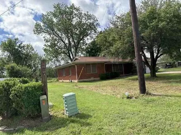 Springtown, TX 76082,745 N Ash TER