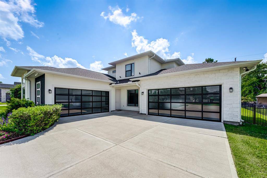 Richmond, TX 77469,1002 Royal Lakes Manor BLVD
