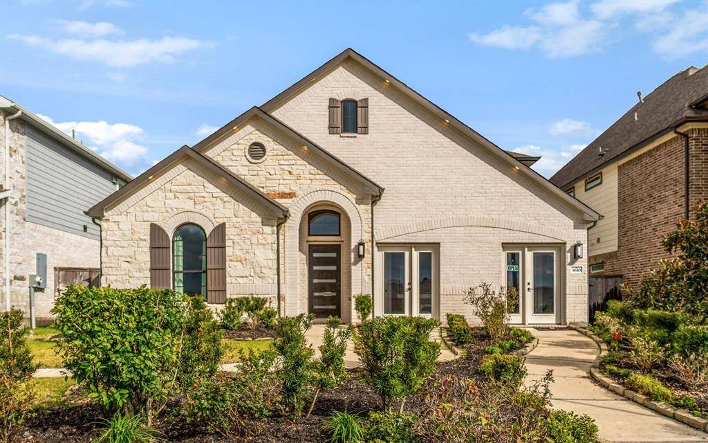 3610 Compass Pointe CT, Angleton, TX 77515