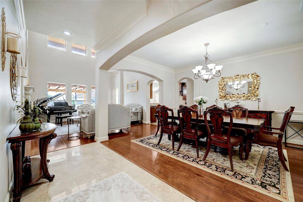 Sugar Land, TX 77498,103 Trudeau LN