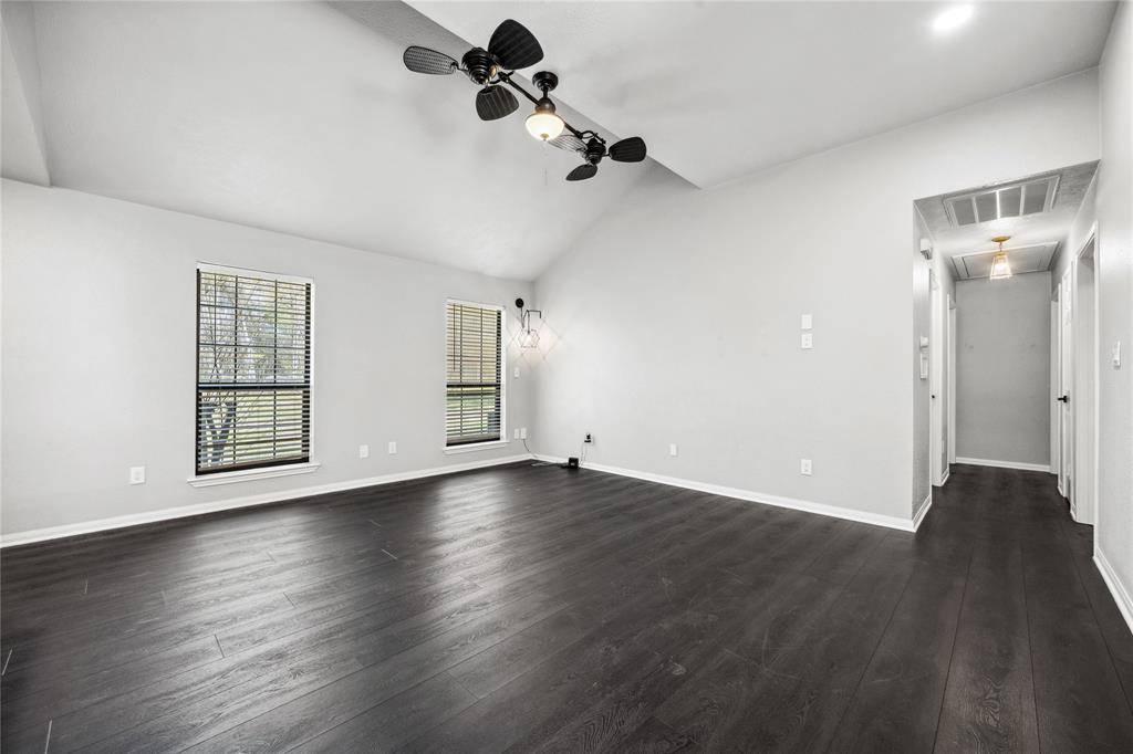 Conroe, TX 77301,1374 Broad Oaks