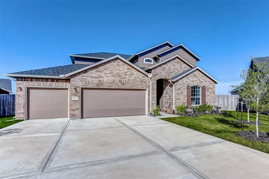 8823 Sandhill Crane RD, Baytown, TX 77521