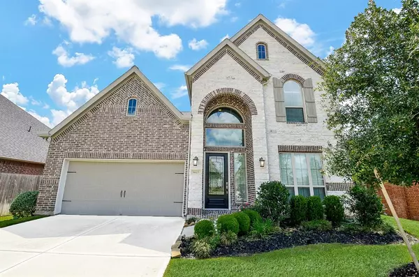 5627 Bending Crest CT, Sugar Land, TX 77479