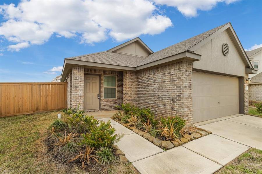 5402 Logan Dale DR, Brookshire, TX 77423