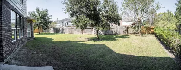 Cypress, TX 77433,18006 E Williams Bend DR