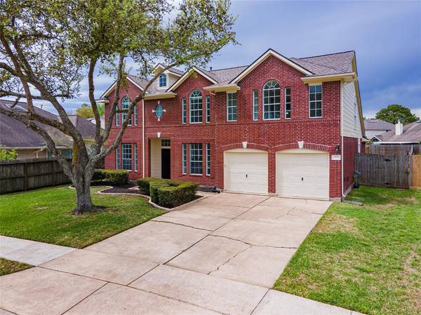 3114 S Webber CT, Pearland, TX 77584