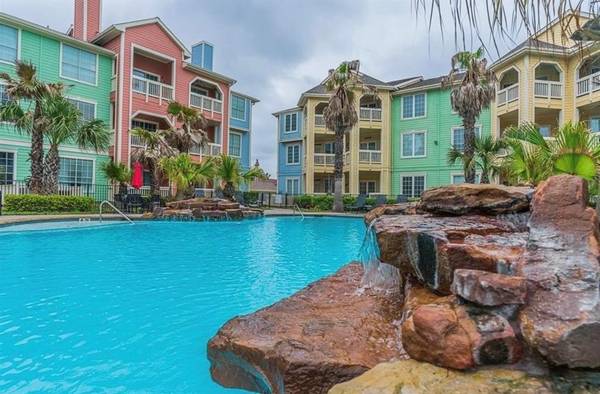 7000 Seawall BLVD #812, Galveston, TX 77551