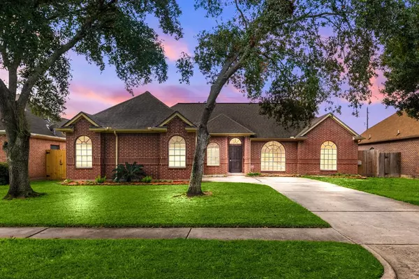 Houston, TX 77065,10215 Hedge Way DR