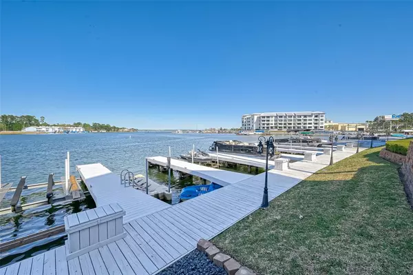 168 Lake Point BLVD #A103, Conroe, TX 77356