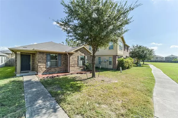 1231 Grassy View DR, Houston, TX 77073