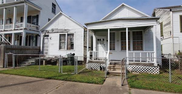 2614 Avenue M, Galveston, TX 77550