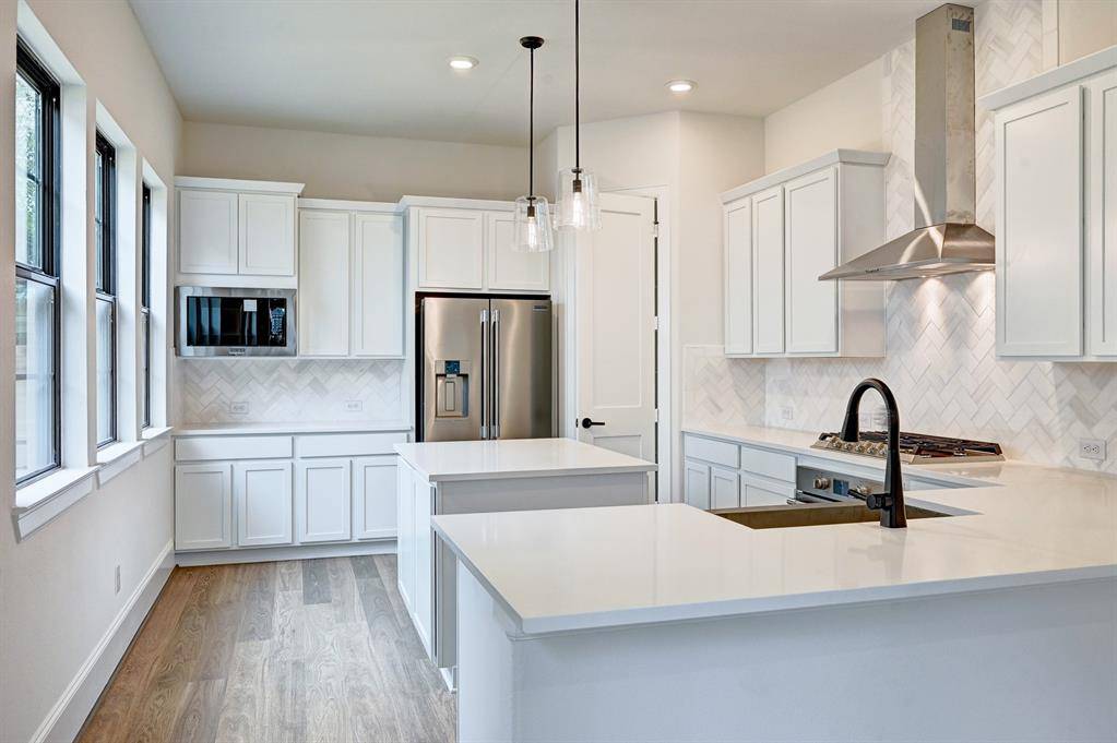 Houston, TX 77082,12008 Royal Oaks Banner WAY