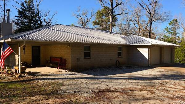 14285 S State Highway 19, Elkhart, TX 75839