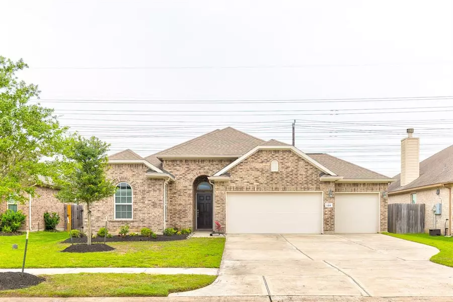 2401 Trocadero LN, League City, TX 77573