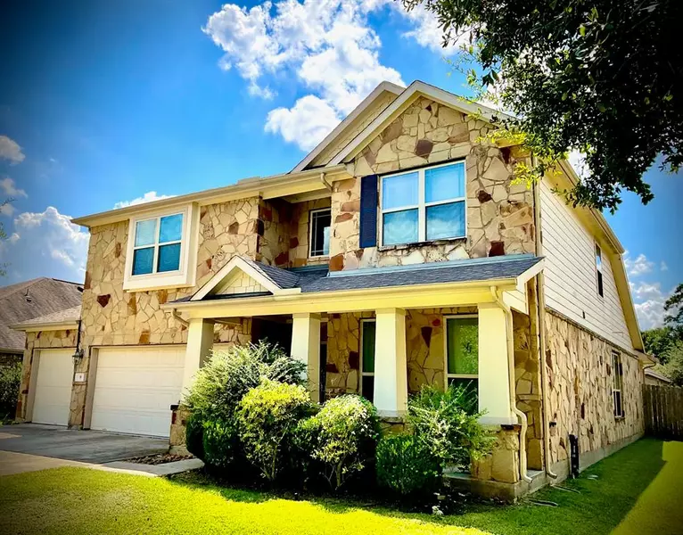 9 Maple Mill CT, Conroe, TX 77301