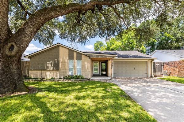 2543 Kevin Lane,  Houston,  TX 77043