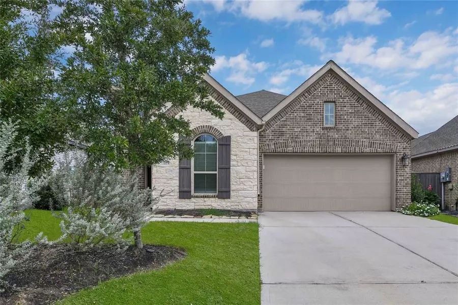 537 Cedar Harbor CT, Conroe, TX 77304