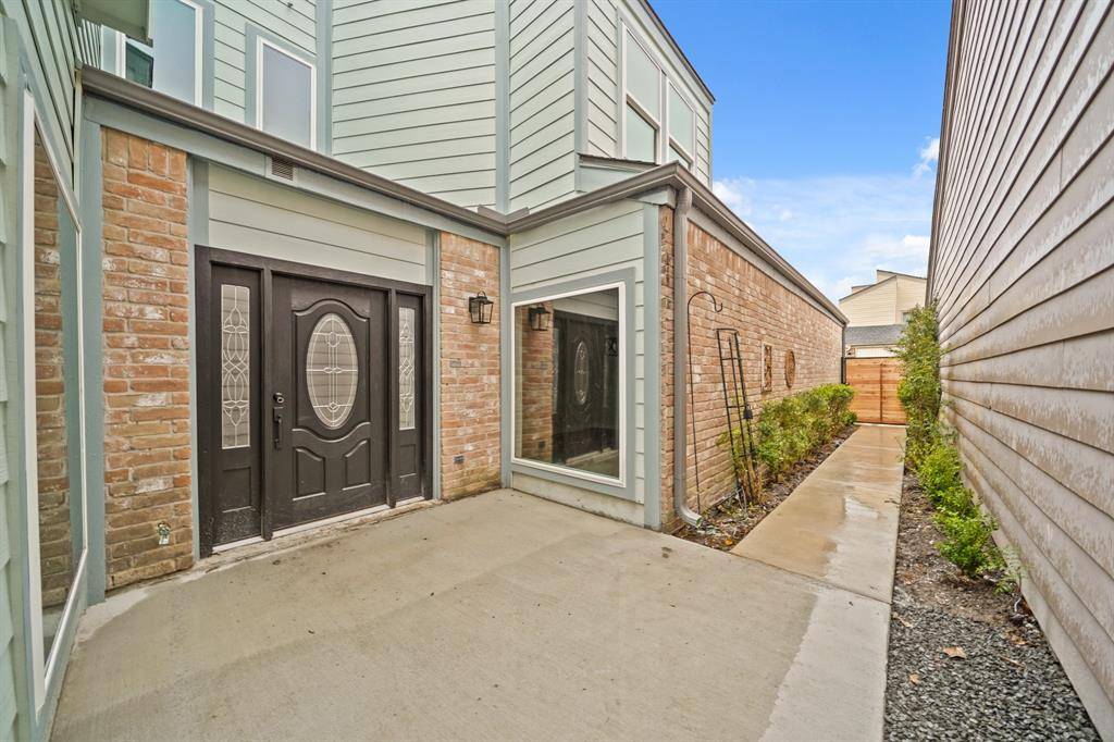 1829 Bering DR #9, Houston, TX 77057