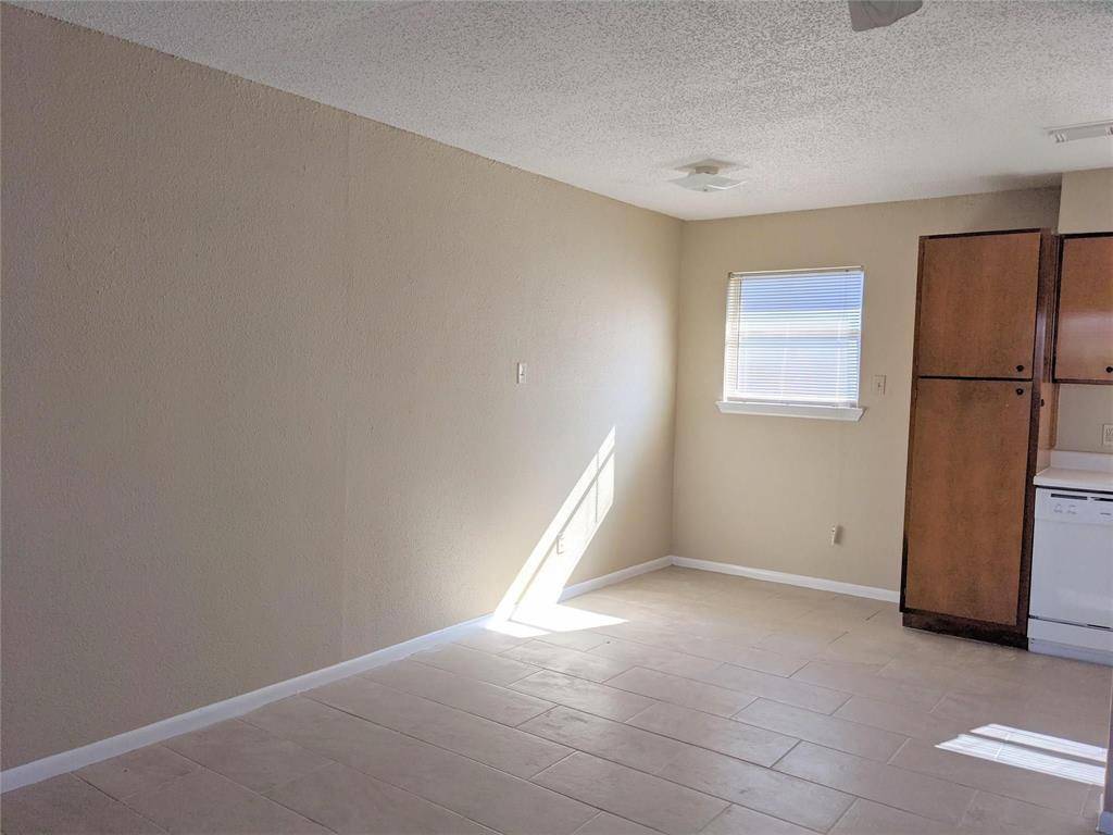 Houston, TX 77008,915 Alexander ST #3